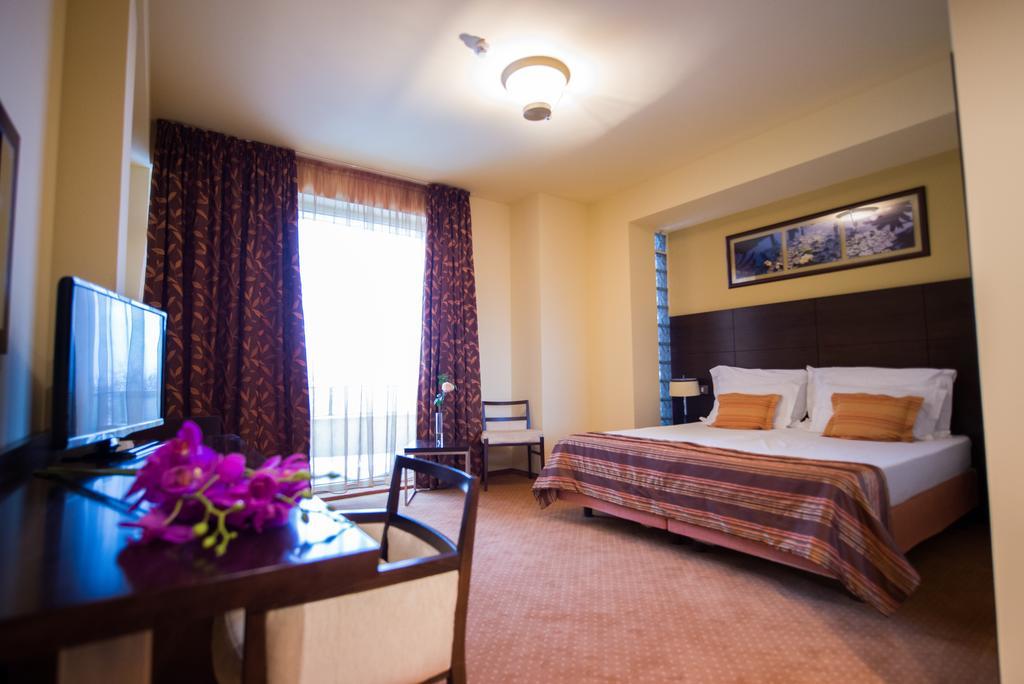 Imago Boutique Hotel Mamaia Rum bild
