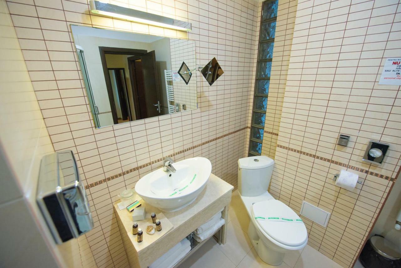 Imago Boutique Hotel Mamaia Exteriör bild